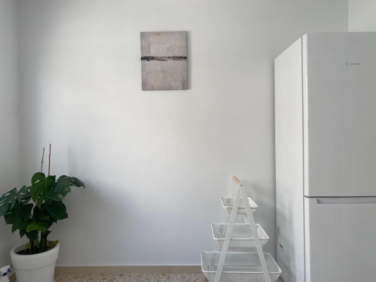 Faliro Comfort Apartment 10 Mins Walking To The Beach Athènes Extérieur photo